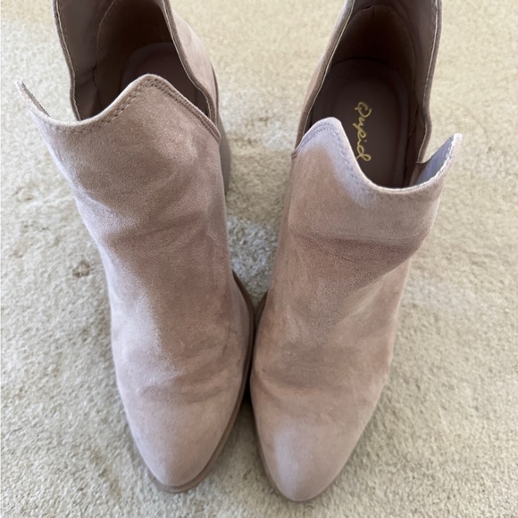 Qupid Women's Tan Ankle Boots size 8.5 - Picture 2 of 5